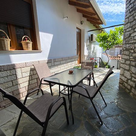 Guest House Persa Gjirokastër Eksteriør billede